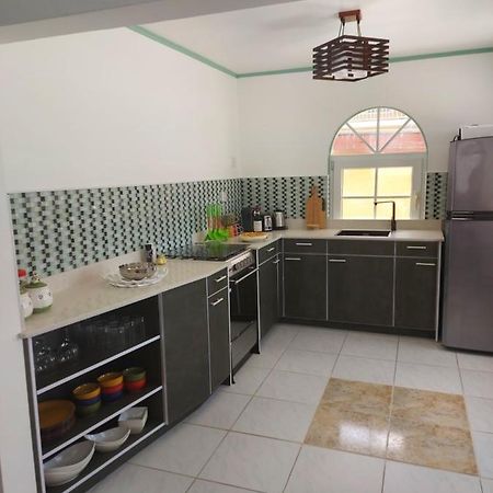 וילמסטאד Villa Raven'S Paradise מראה חיצוני תמונה