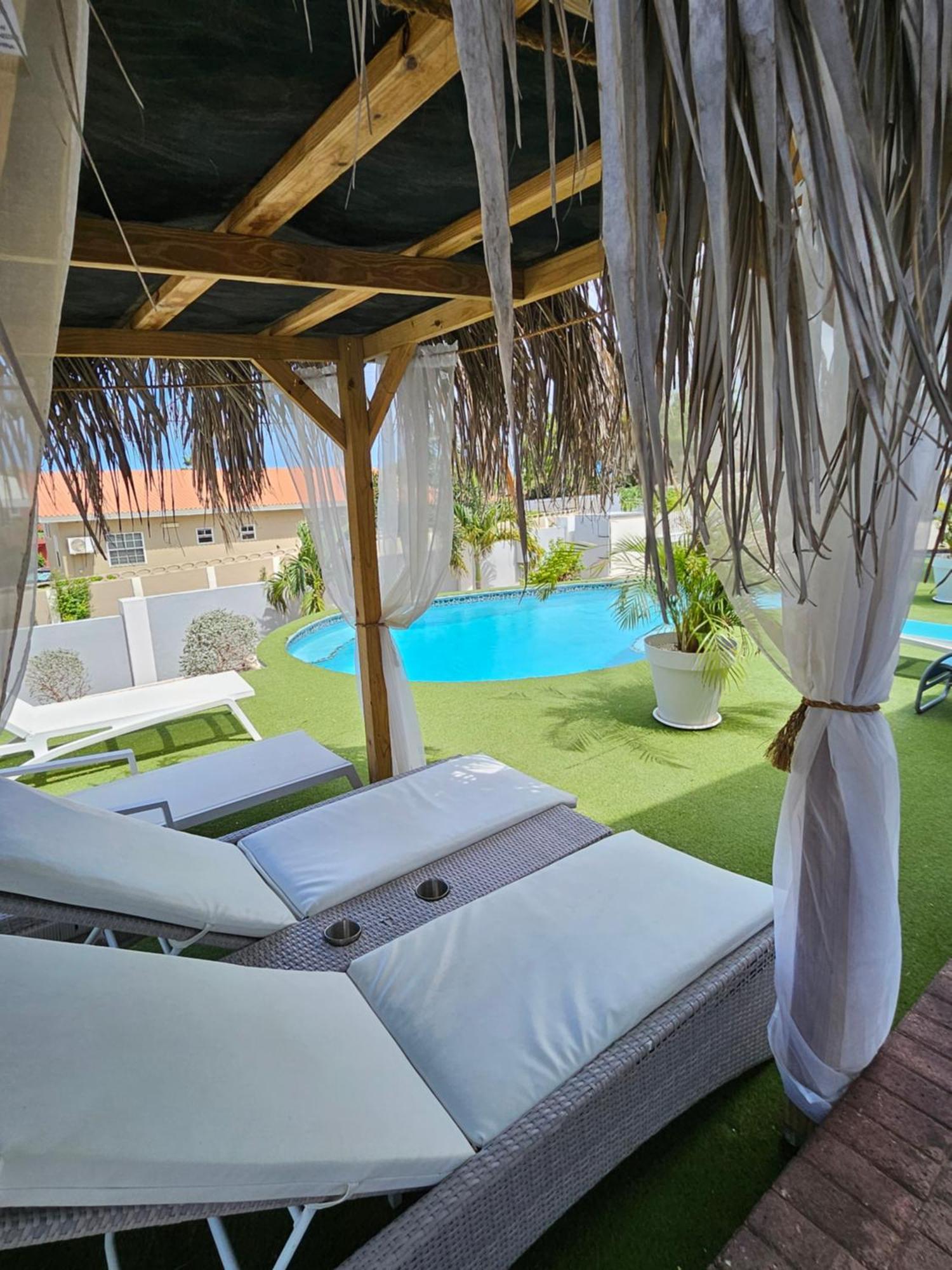 וילמסטאד Villa Raven'S Paradise מראה חיצוני תמונה